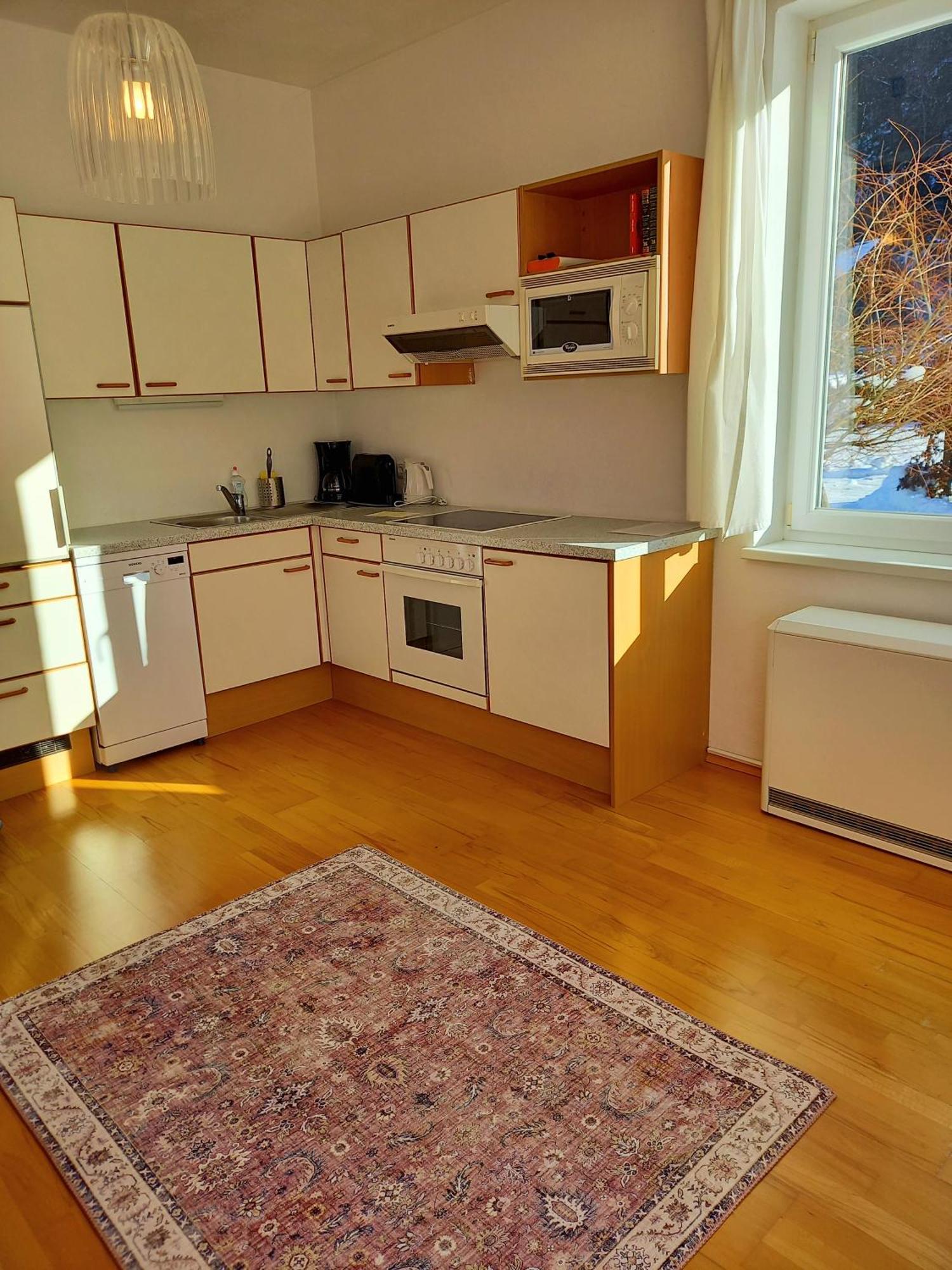 Flores, Ferienhaus Oder Doppelzimmer, Im Gruenen, 5 Gehminuten Ins Zentrum, Parkplatz, Zero Emissions Bad Ischl Buitenkant foto